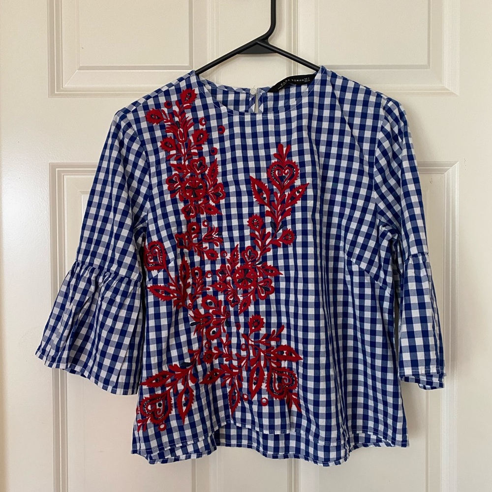 Zara Woman Top with Embroidery Size Small